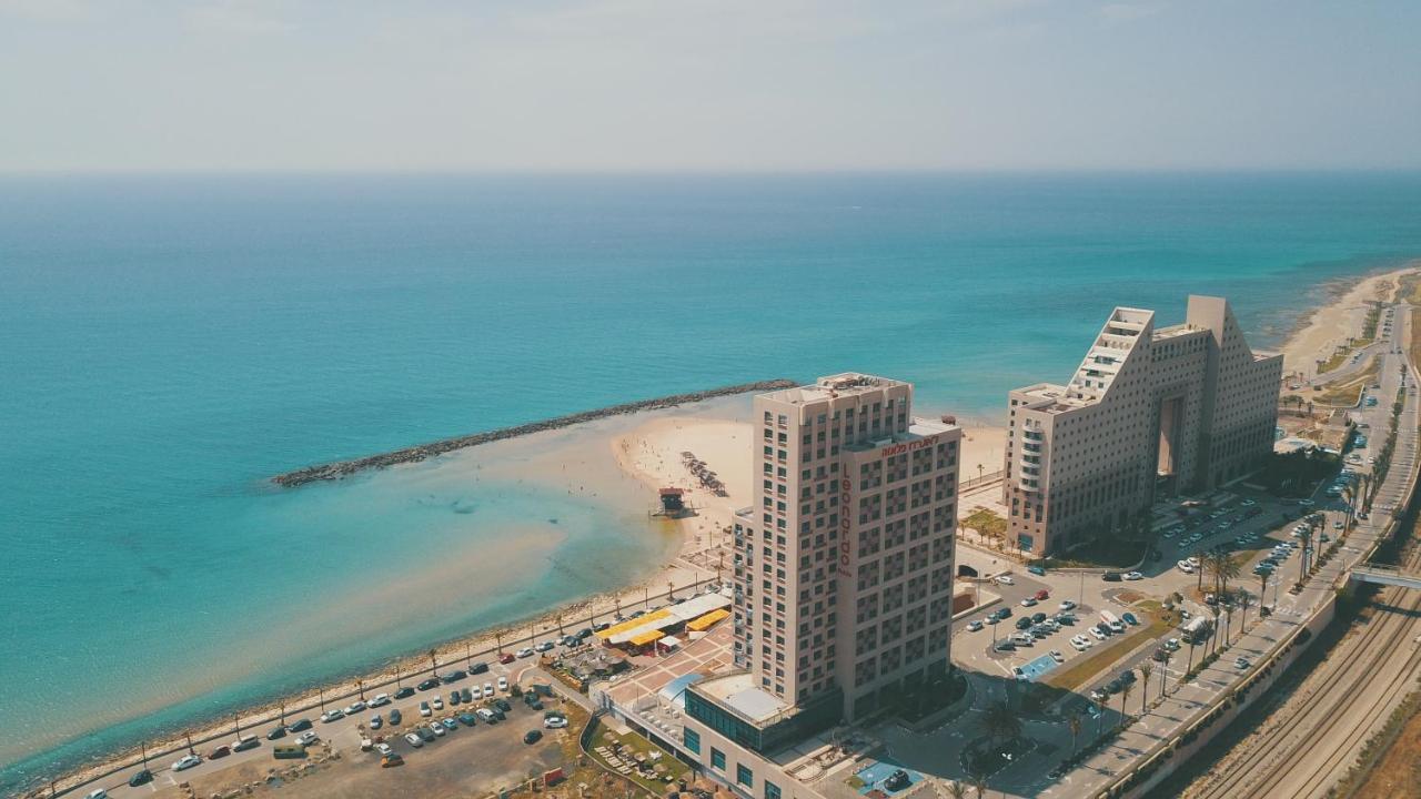 מגדל אלמוג חיפה - דירות "בלו ביץ'" על הים Exterior foto